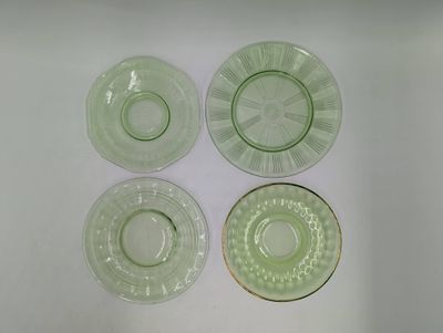 Uranium glass plates	x 4	