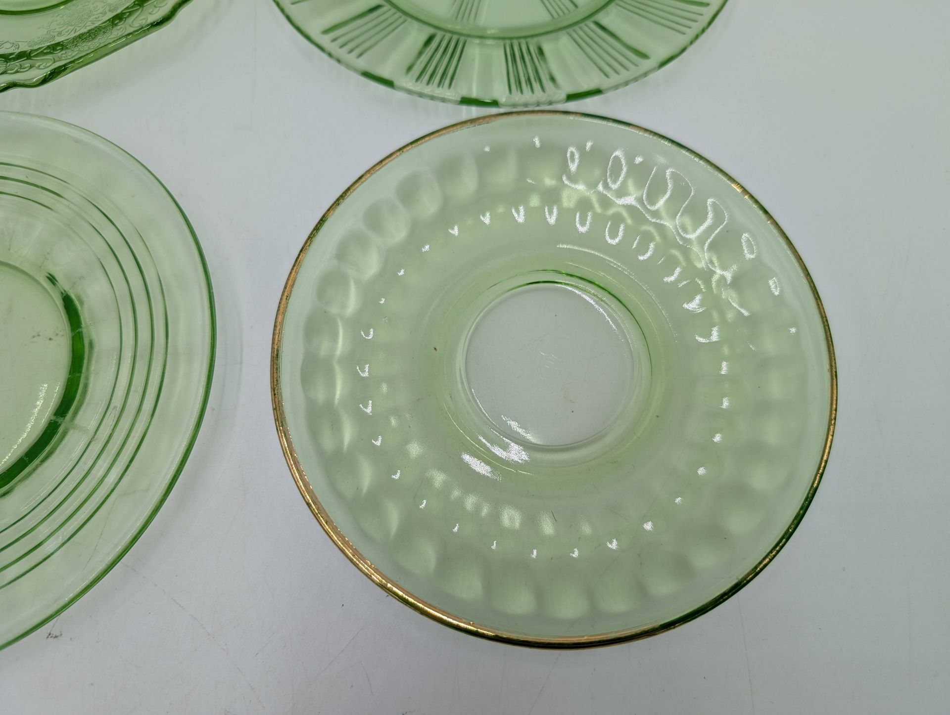 Thumbnail for Uranium glass plates	x 4	