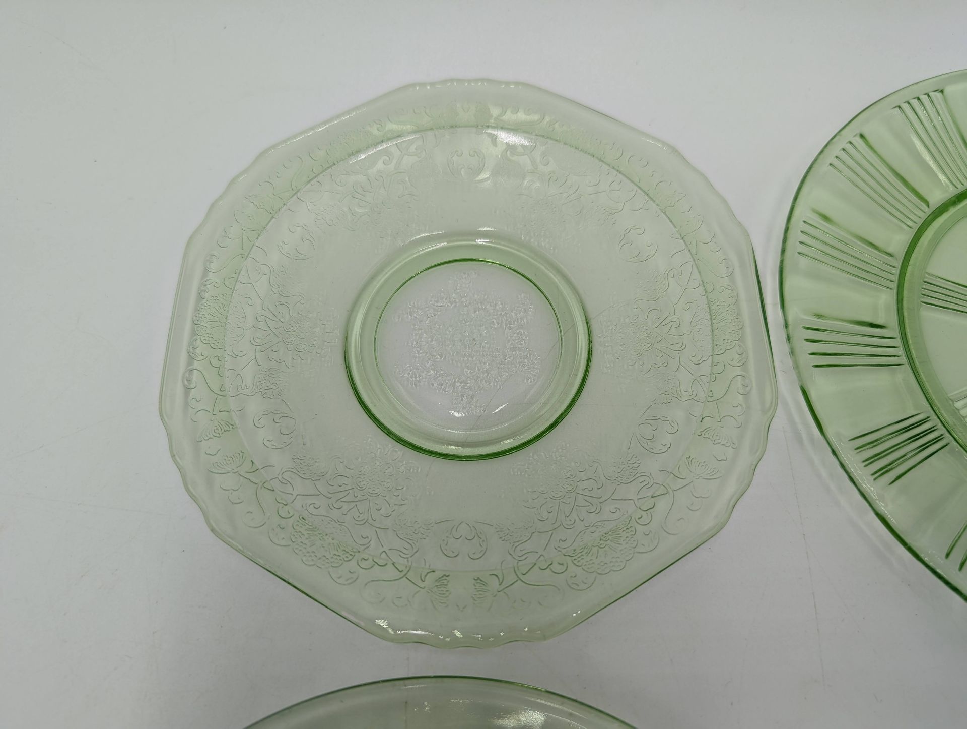 Thumbnail for Uranium glass plates	x 4	